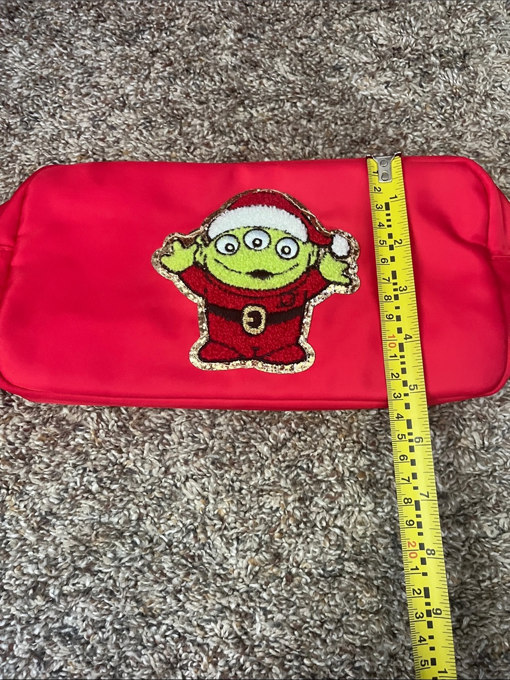 Red Holiday Character Pouch Set - Picture 5 of 7